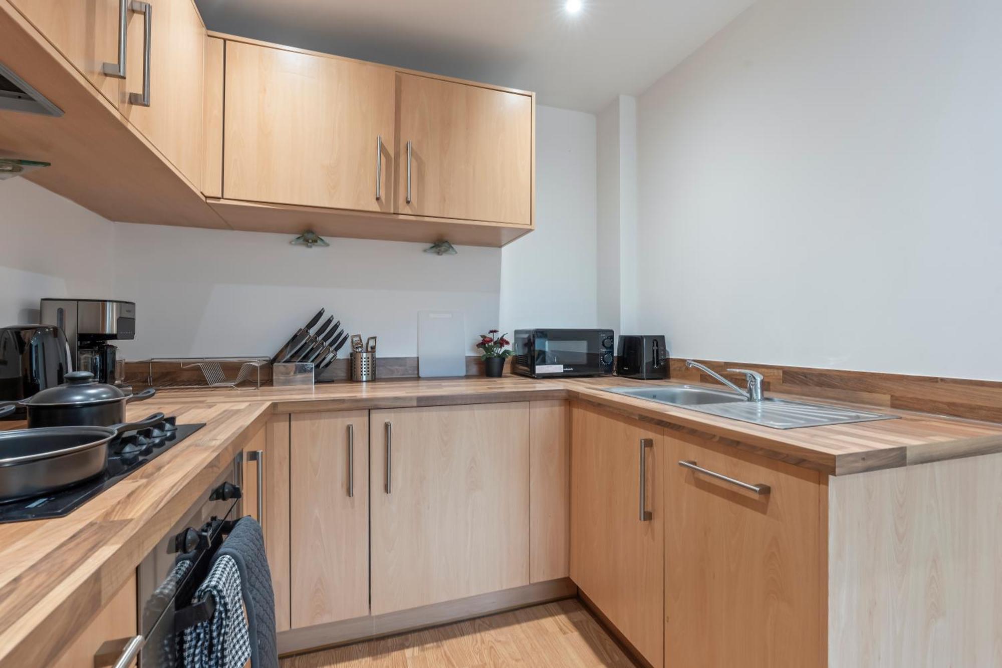 Heart Of City Centre Luxury Apartment With Secure Underground Parking Birmingham Bagian luar foto