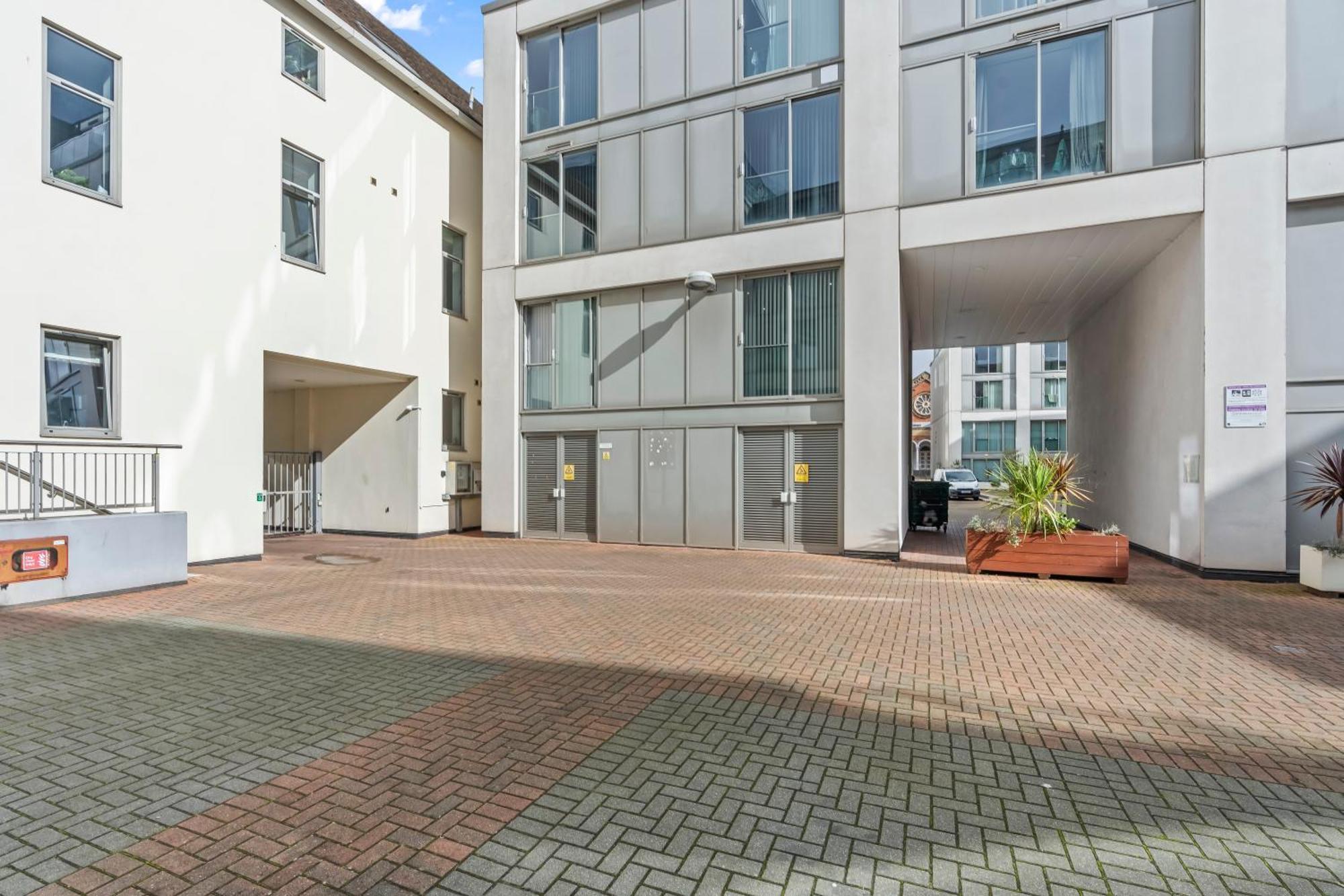 Heart Of City Centre Luxury Apartment With Secure Underground Parking Birmingham Bagian luar foto