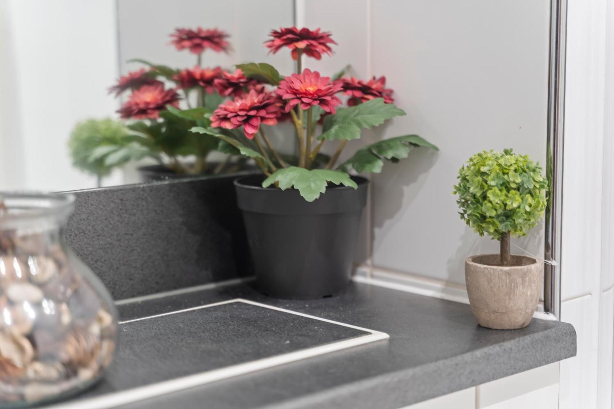 Heart Of City Centre Luxury Apartment With Secure Underground Parking Birmingham Bagian luar foto