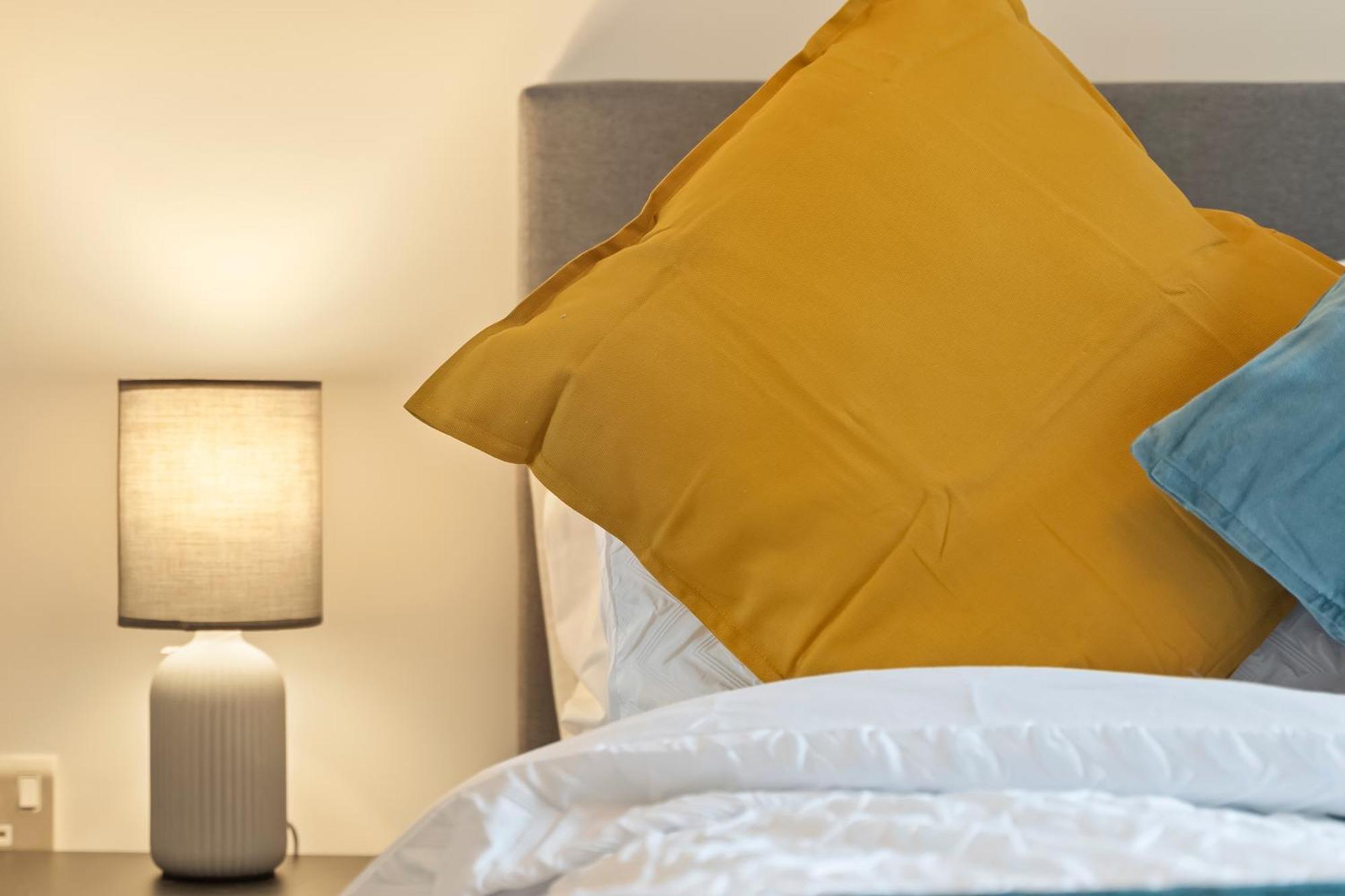 Heart Of City Centre Luxury Apartment With Secure Underground Parking Birmingham Bagian luar foto